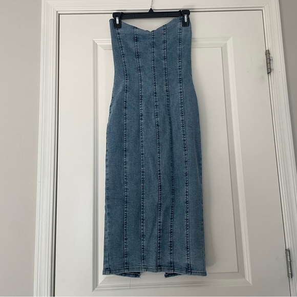 NWOT Denim Midi Dress - Picture 2 of 9